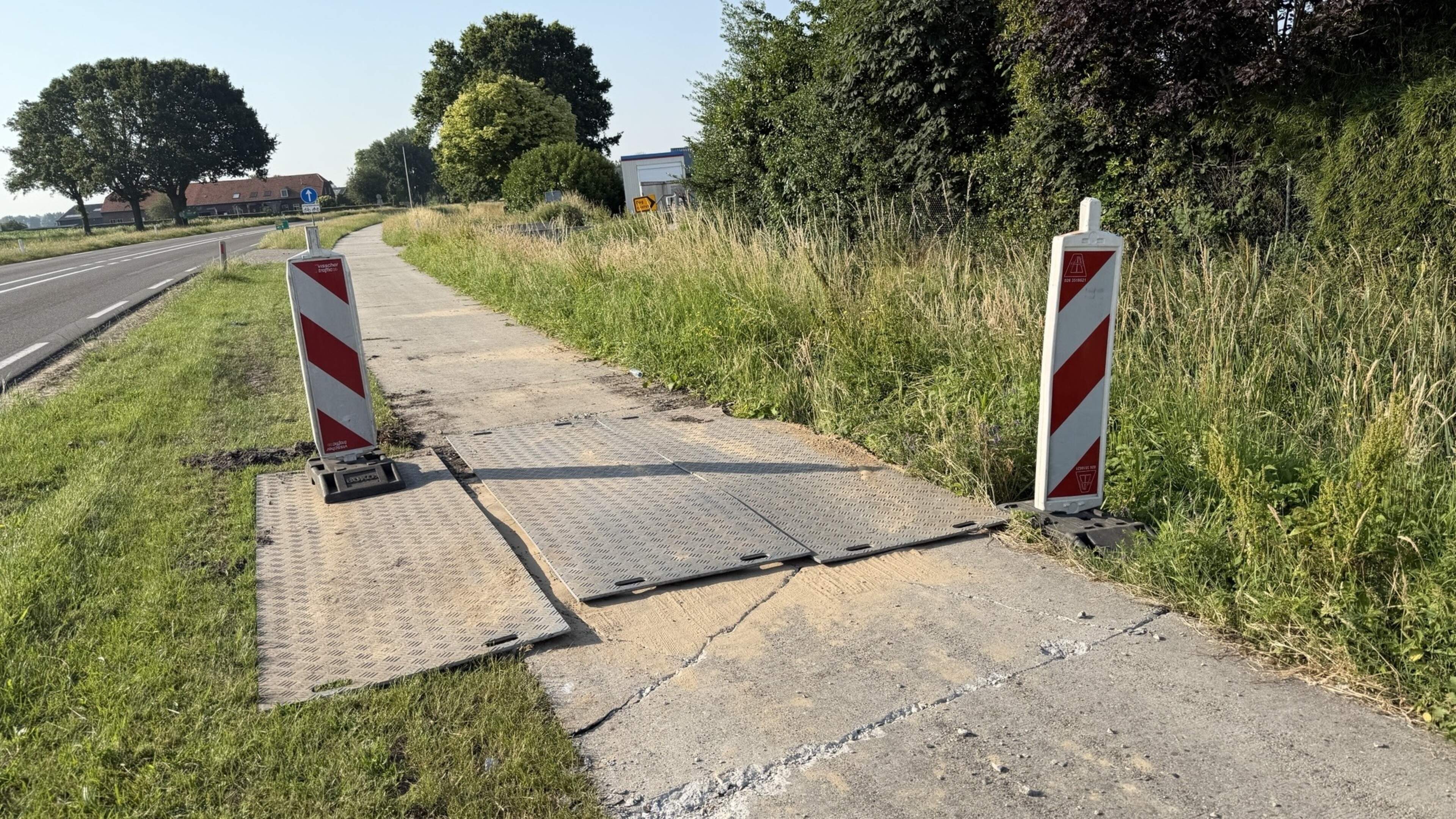 Fietspad omhoog gedrukt door hitte in Ysselsteyn